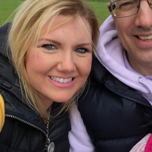 Meet your Posher, Jen - Picture 4 of 4